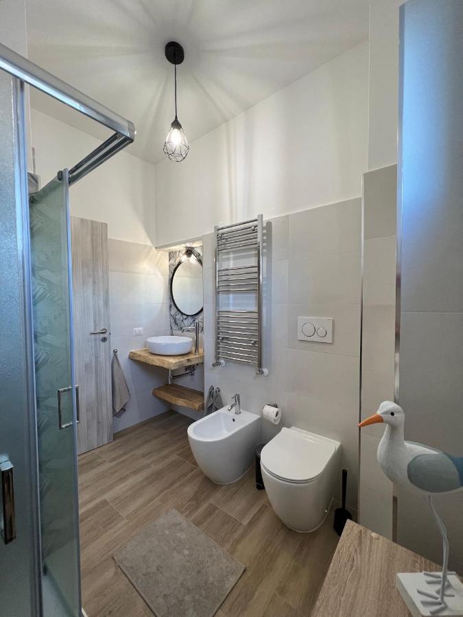 Waikiki House Lägenhet Passoscuro Exteriör bild