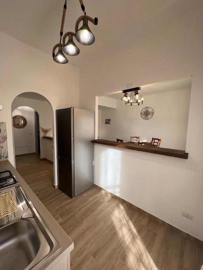 Waikiki House Lägenhet Passoscuro Exteriör bild