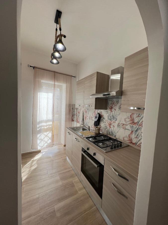 Waikiki House Lägenhet Passoscuro Exteriör bild